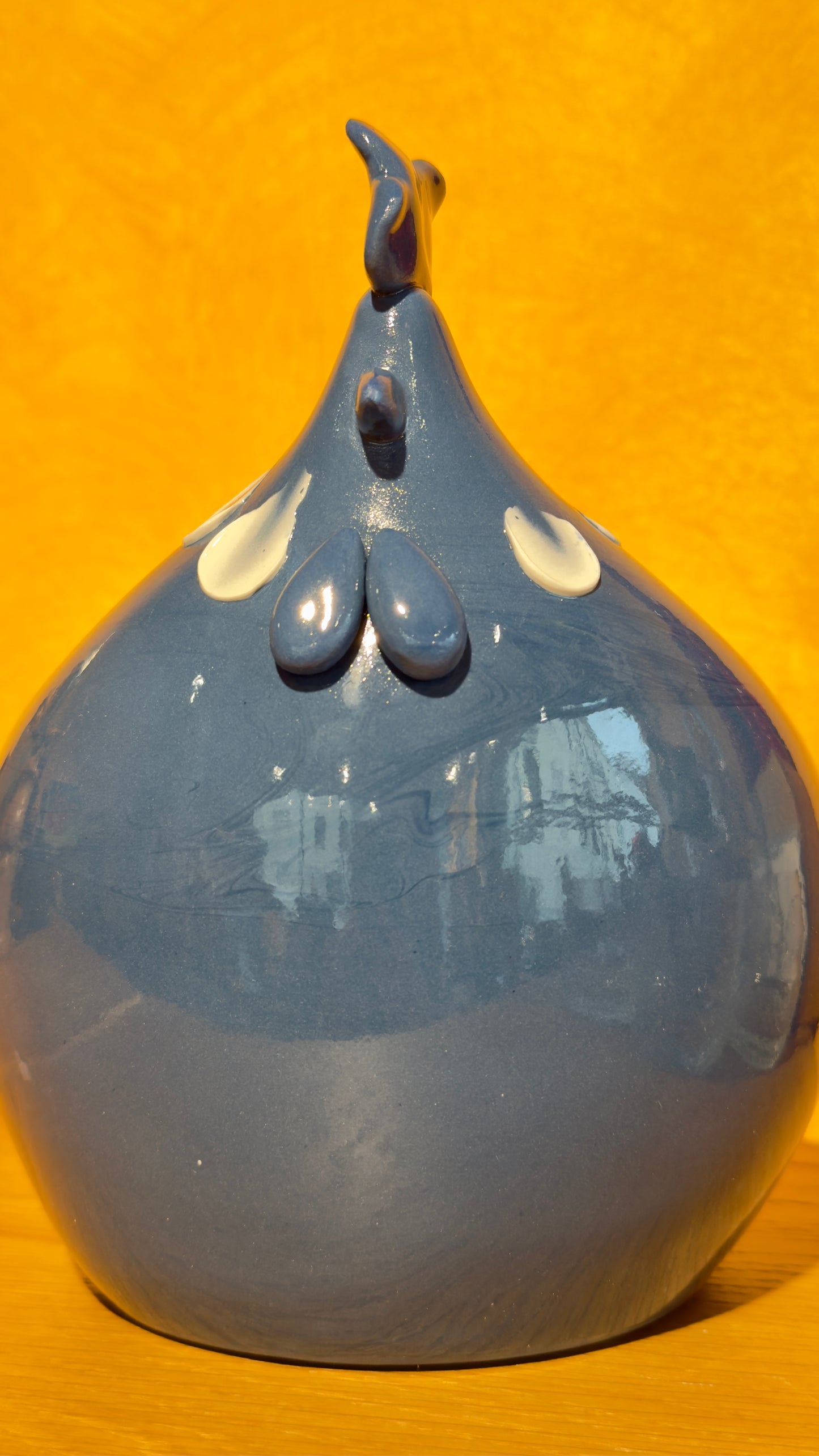 La 'poulette' Carlotta [Ocean Blue], la gallina in porcellana artigianale [Large]